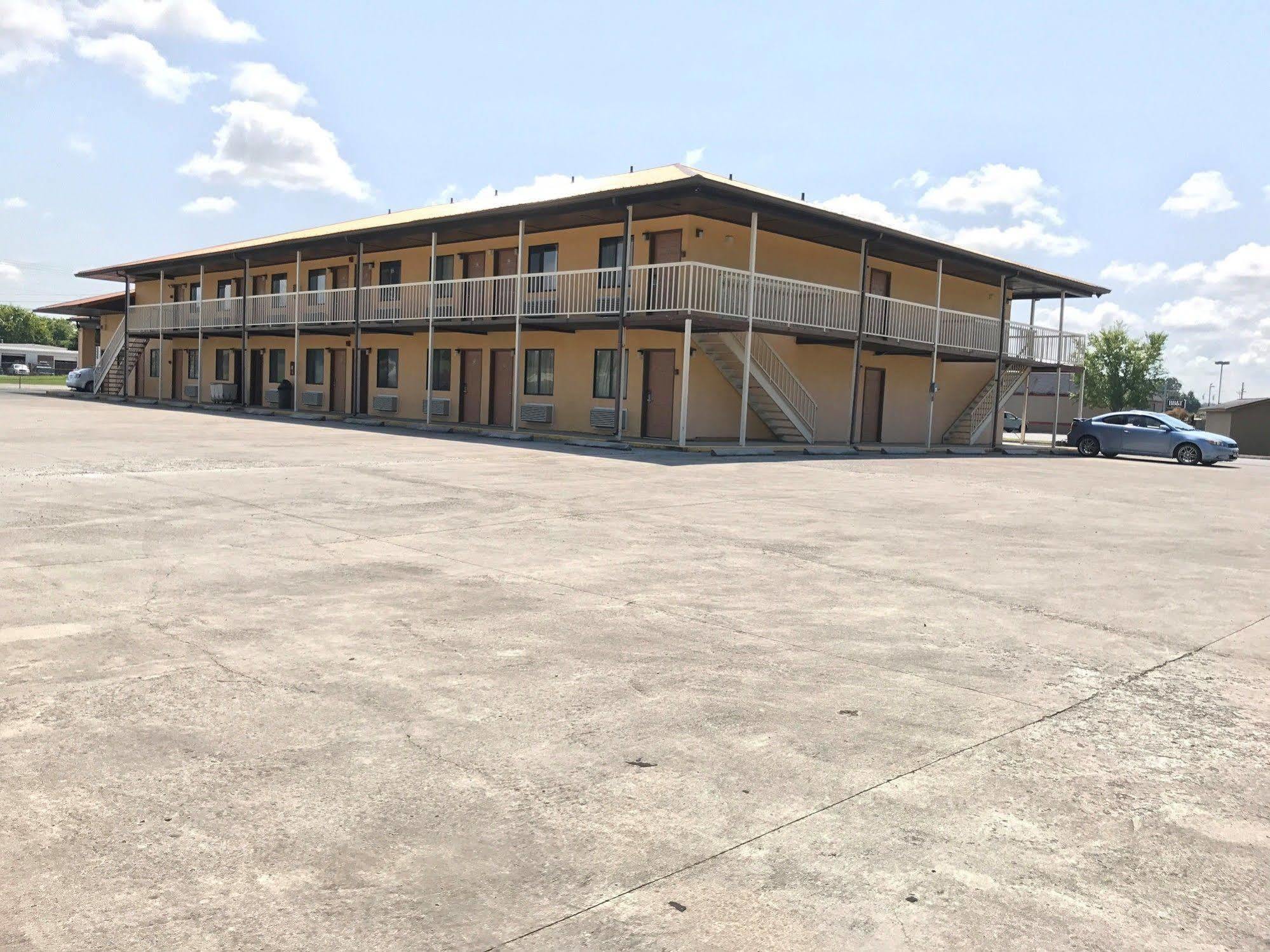 Madisonville Motor Inns Of America מראה חיצוני תמונה