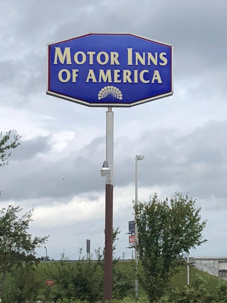 Madisonville Motor Inns Of America מראה חיצוני תמונה